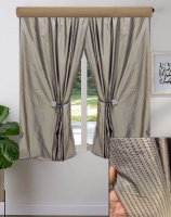 kourtineskontesgiaparathiro9