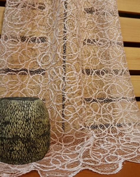 kourtinasmokeyroz-min