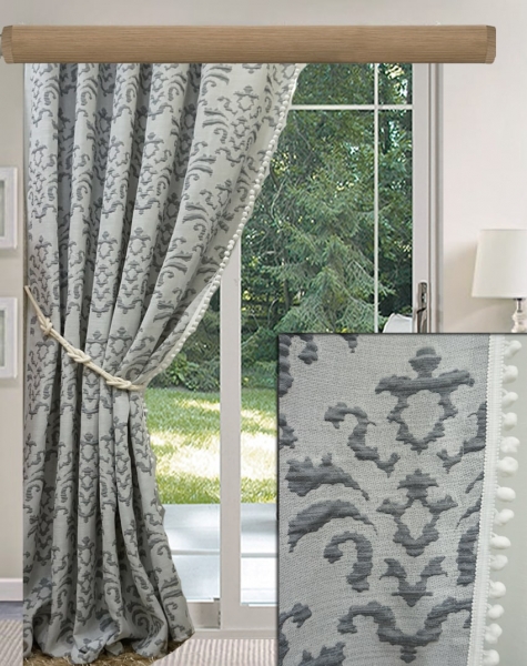 kourtinespompom3-min