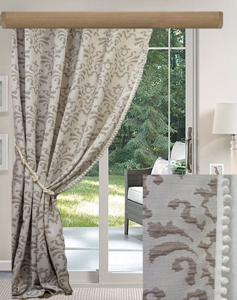 kourtinespompom93-min