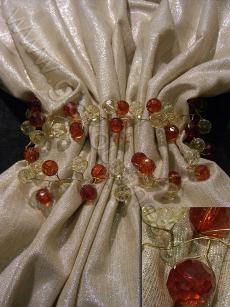 ΚΟΥΡΤΙΝΕΣ ΦΘΗΝΕΣ