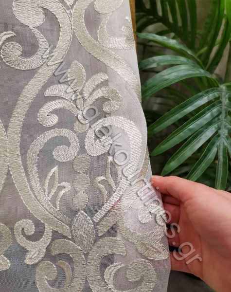 kourtinesasproxryso1-min