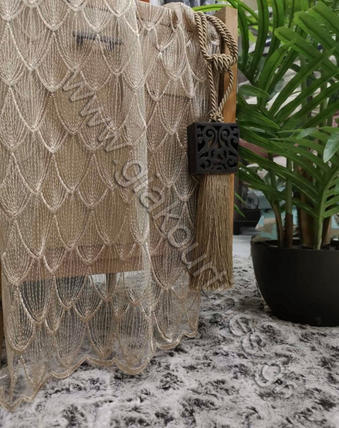 kourtineskentimenes1-min