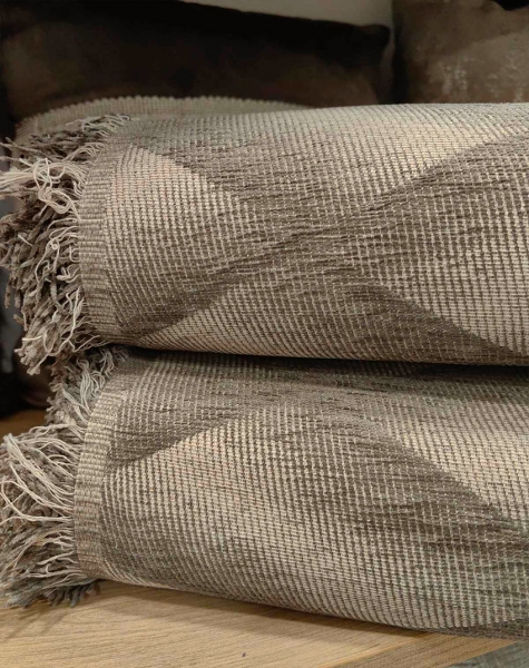 rixtariakanapekafempez1